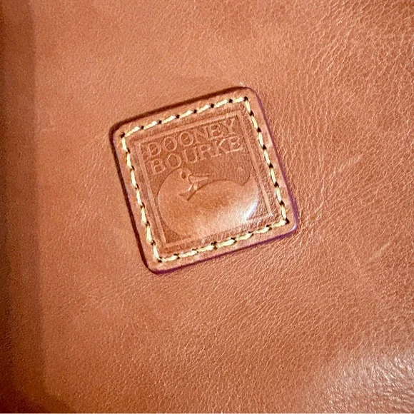 Dooney & Bourke Leather Bag - Florentine Collection. Clean and Great Condition. - Picture 4 of 8